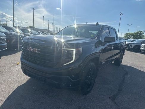 Used 2024 GMC Sierra 1500 Elevation AWD/4WD image 7