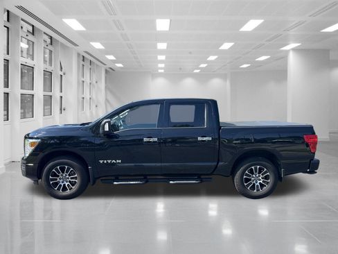 Used 2021 Nissan Titan SV w/ SV Convenience Package AWD/4WD image 8