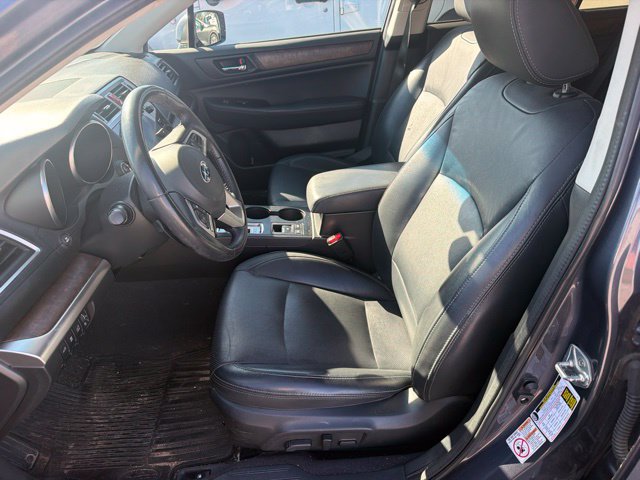 Used 2016 Subaru Outback 2.5i Limited AWD/4WD image 4