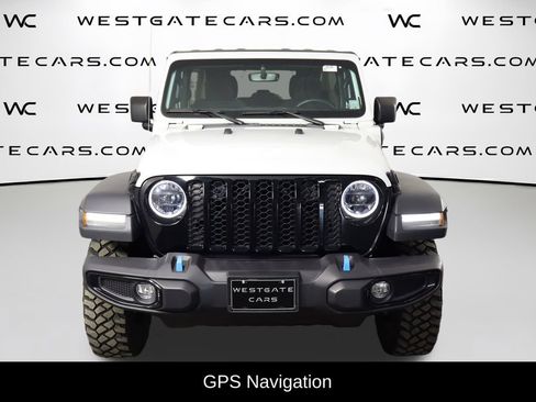 Used 2023 Jeep Wrangler Unlimited w/ Cold Weather Group AWD/4WD image 2