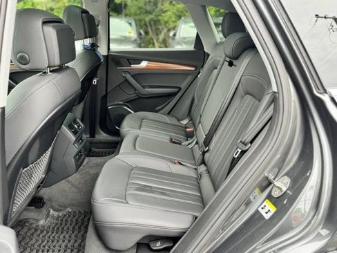 Certified 2023 Audi Q5 2.0T Premium w/ Convenience Package AWD/4WD image 41