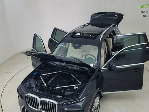 Used 2024 BMW X7 xDrive40i w/ Parking Assistance Package AWD/4WD image 91