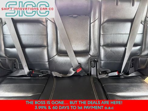 Used 2019 Jeep Wrangler Unlimited Sahara AWD/4WD image 25