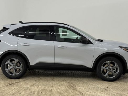 New 2026 Ford Escape ST-Line w/ Tech Pack #1 image 8