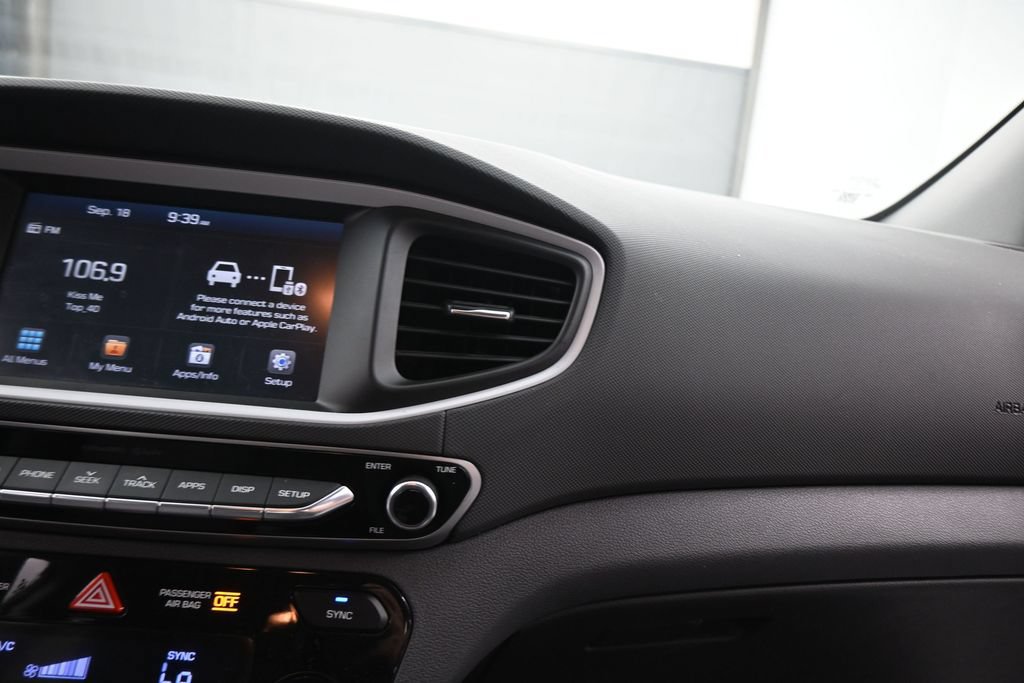 Used 2018 Hyundai Ioniq Blue FWD image 43