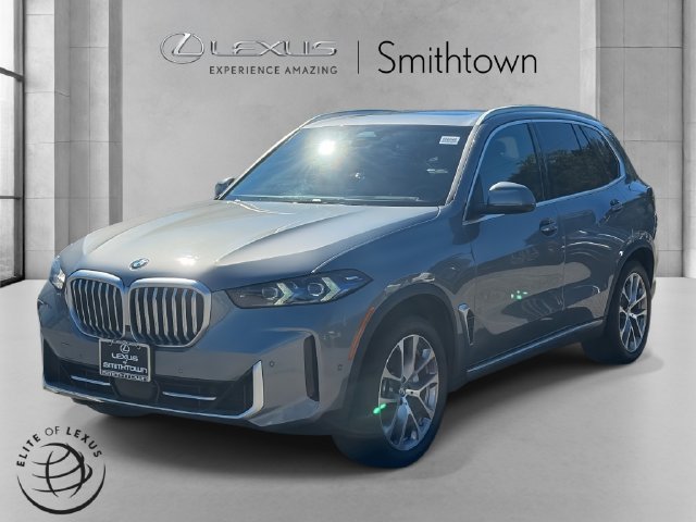 Used 2025 BMW X5 xDrive40i w/ Premium Package AWD/4WD image 8