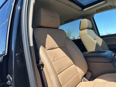 Used 2018 GMC Sierra 1500 Denali AWD/4WD image 39
