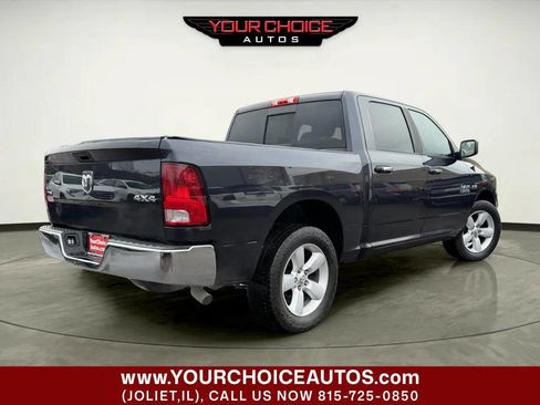 Used 2018 RAM 1500 Classic SLT AWD/4WD image 9