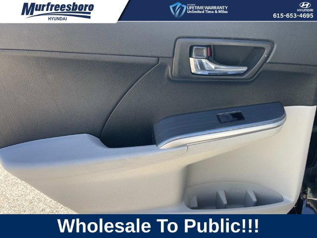 Used 2013 Toyota Camry LE FWD image 18