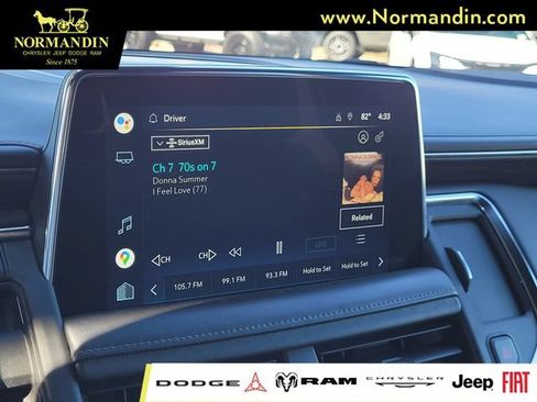 Used 2022 Chevrolet Tahoe LT w/ Luxury Package AWD/4WD image 9