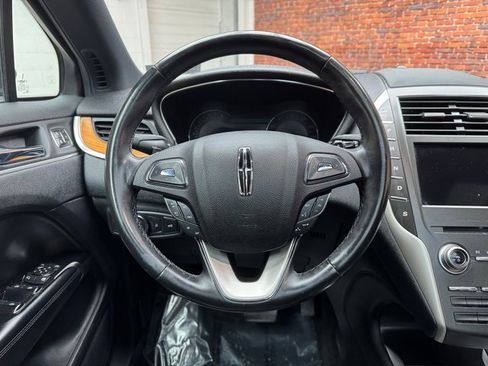 Used 2019 Lincoln MKC Select w/ Select Plus Package image 14