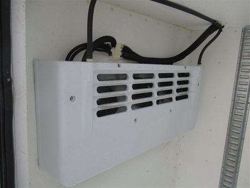 Used 2018 Ford Transit 250 148 High Roof image 8