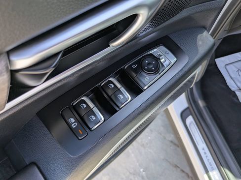 Certified 2022 Kia Telluride EX FWD image 19