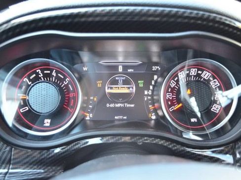 Used 2022 Dodge Challenger R/T image 22