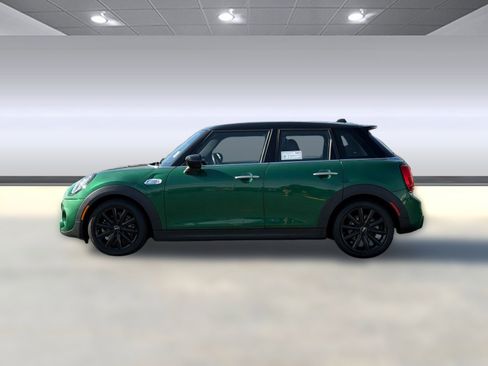 Used 2020 MINI Cooper S image 2