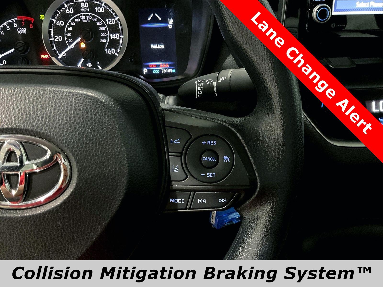 Used 2022 Toyota Corolla LE FWD image 11