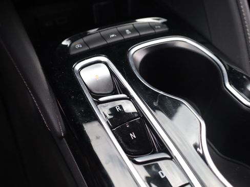 Used 2023 Buick Envision Essence FWD image 8