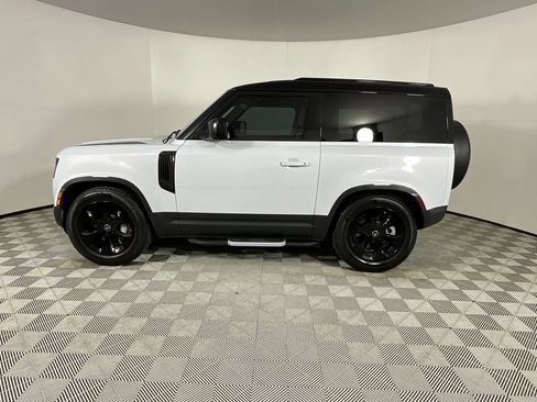 Certified 2023 Land Rover Defender 90 SE image 2