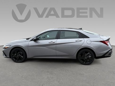 New 2026 Hyundai Elantra Sport FWD image 9