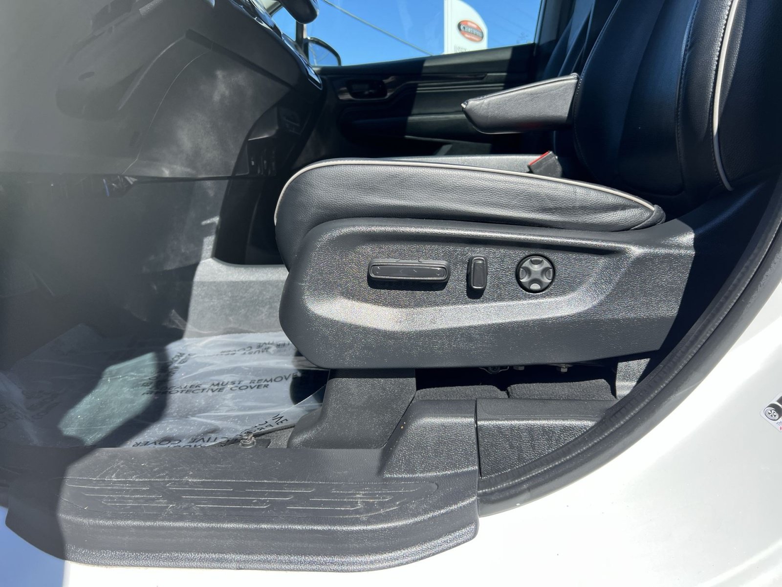 Used 2023 Honda Odyssey Elite image 14