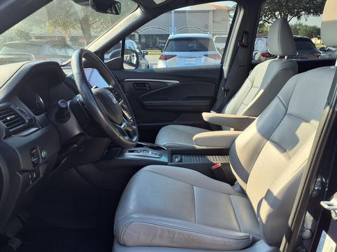 Used 2022 Honda Passport EX-L image 16