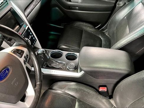 Used 2013 Ford Explorer Limited image 19