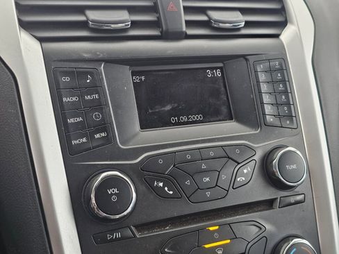 Used 2016 Ford Fusion S w/ Equipment Group 101A FWD image 32