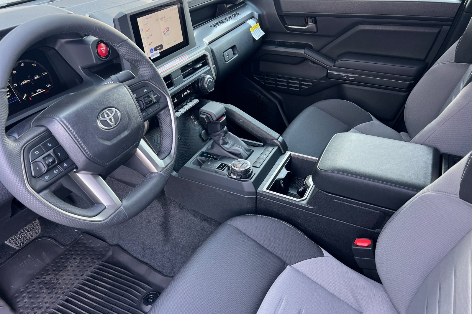 Used 2026 Toyota Tacoma TRD Off-Road AWD/4WD image 9
