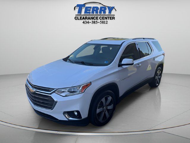 Used 2019 Chevrolet Traverse LT w/ LT Premium Package AWD/4WD image 3