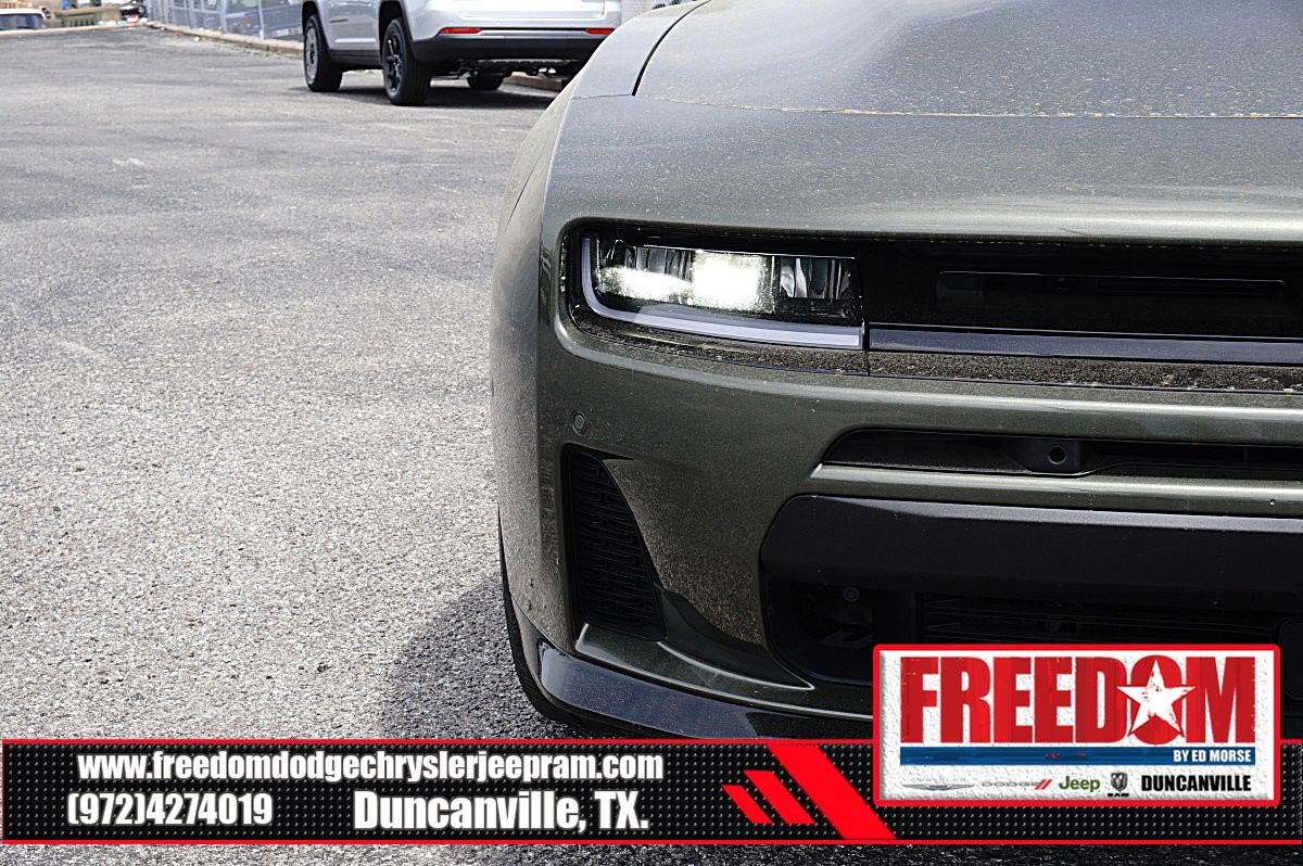 New 2026 Dodge Charger Scat Pack w/ Blacktop Package AWD/4WD image 38