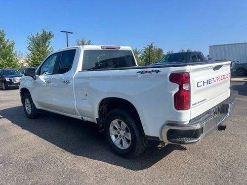 Used 2021 Chevrolet Silverado 1500 LT AWD/4WD image 8
