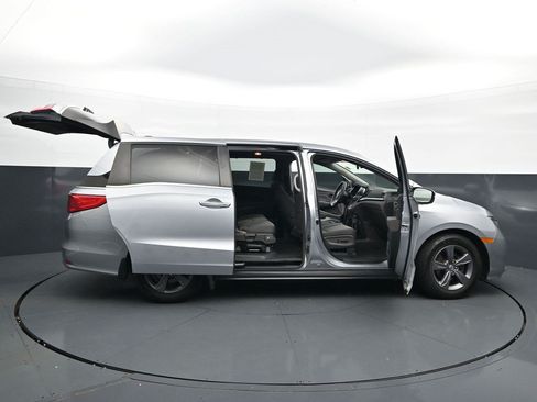 Used 2021 Honda Odyssey EX image 27