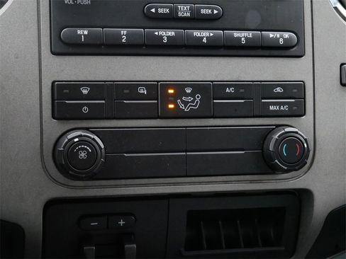 Used 2012 Ford F250 XLT w/ XLT Premium Pkg image 22