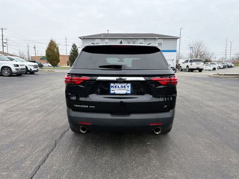 Used 2023 Chevrolet Traverse LT w/ LT Premium Package image 7