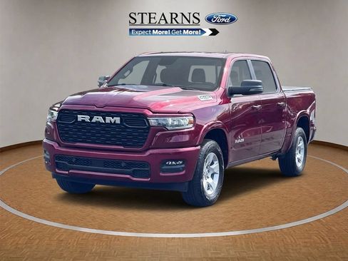 Used 2025 RAM 1500 Big Horn AWD/4WD image 2