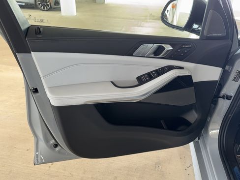 New 2026 BMW X7 xDrive40i w/ Executive Package image 13