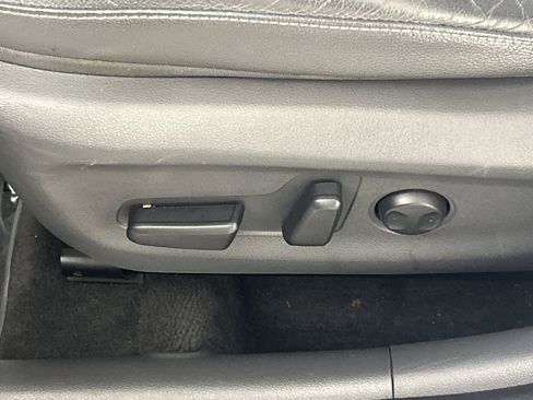 Used 2018 Hyundai Ioniq Limited image 21