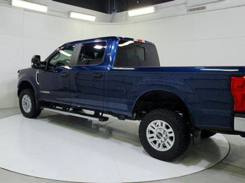 Used 2019 Ford F250 XL w/ STX Appearance Package AWD/4WD image 6