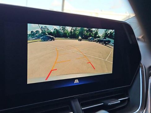 Certified 2025 Chevrolet Trax ACTIV w/ Sunroof Package FWD image 14