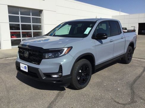 New 2026 Honda Ridgeline Black Edition image 11
