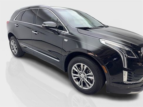 Used 2021 Cadillac XT5 Premium Luxury image 12