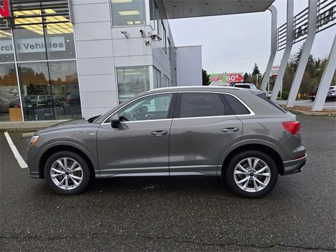 Used 2022 Audi Q3 2.0T Premium image 11