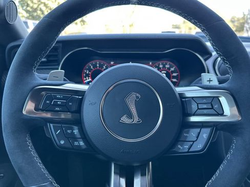 Certified 2020 Ford Mustang Shelby GT500 w/ Carbon Fiber Track Pack image 24