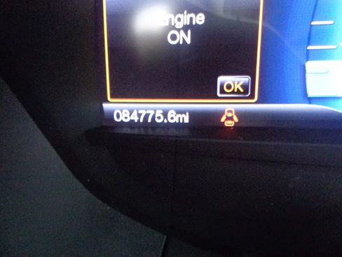 Used 2016 Ford Fusion SE FWD image 19