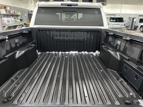 New 2024 Toyota Tacoma TRD Off-Road image 27