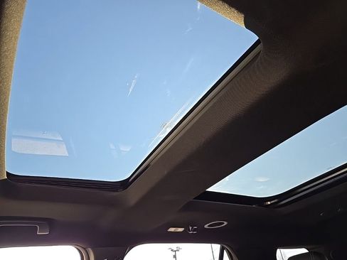 Used 2018 Ford Explorer Limited w/ Equipment Group 301A image 41