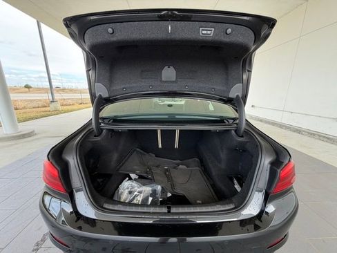 Used 2019 BMW 540i w/ Convenience Package image 34