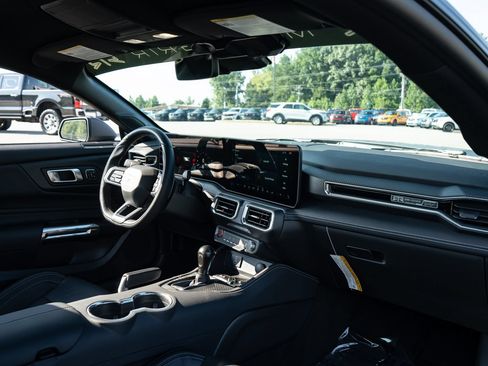 New 2026 Ford Mustang GT Premium w/ GT Performance Package RWD image 39