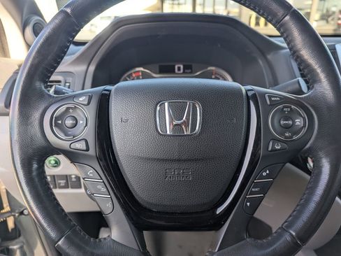 Used 2018 Honda Ridgeline RTL-E image 21