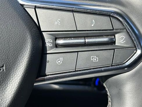 Used 2025 Chevrolet Equinox LT w/ Convenience Package II image 13